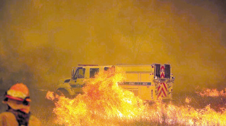 La Californie ravagée par un nouvel incendie record La Californie ravagée par un nouvel incendie record