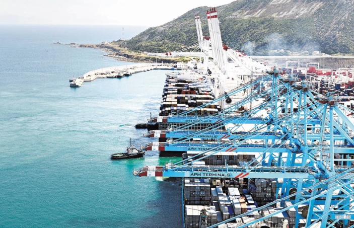 Tanger-Med, premier port à conteneurs en Afrique