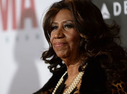 Stevie Wonder et Jesse Jackson au chevet d'Aretha Franklin