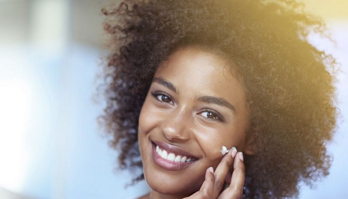 L'Afrique, toujours accro aux produits pour se blanchir la peau L'Afrique, toujours accro aux produits pour se blanchir la peau