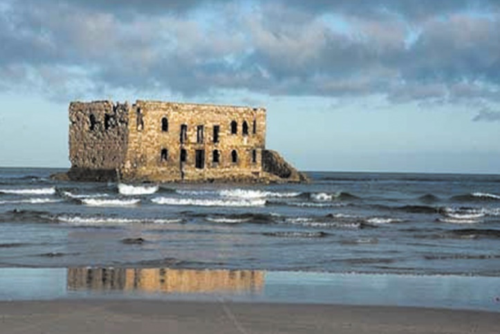Laâyoune-Sakia El Hamra, le charme de l'union mer-désert Laâyoune-Sakia El Hamra, le charme de l'union mer-désert