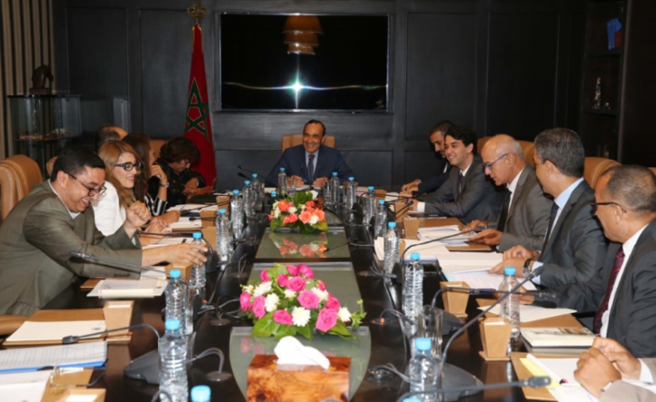 Réunion du président de la Chambre des représentants avec le groupe de travail thématique chargé d’évaluer les politiques publiques Réunion du président de la Chambre des représentants avec le groupe de travail thématique chargé d’évaluer les politiques publiques