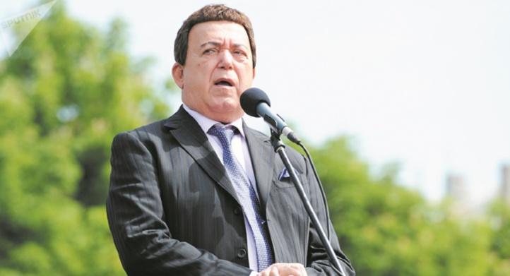 Iossif Kobzon, idole de la chanson soviétique et député haut en couleur Iossif Kobzon, idole de la chanson soviétique et député haut en couleur