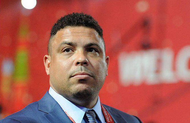 Ronaldo rachète 51% du Real Valladolid Ronaldo rachète 51% du Real Valladolid