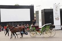 Le FIFM continue à flatter son large public avec la projection de films à la place Jamaa El Fna