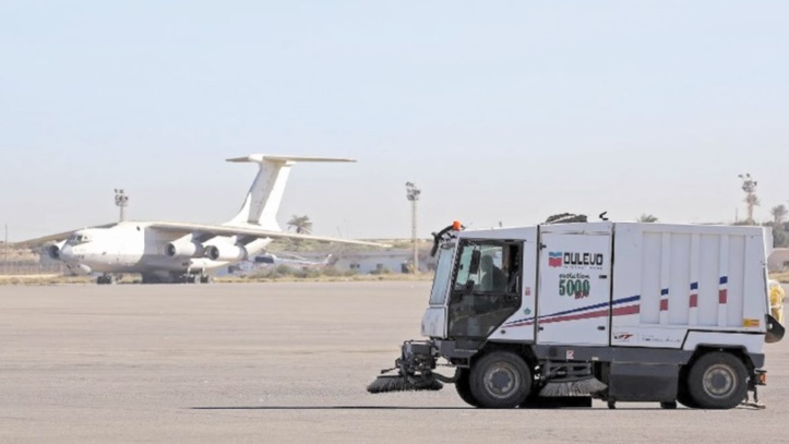 Des roquettes s’abattent sur l'aéroport de Tripoli