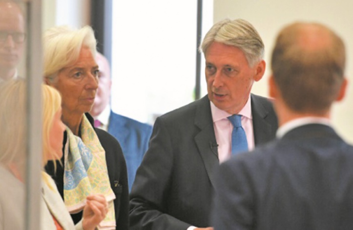 Un Brexit sans accord entraînerait des coûts importants pour l'économie britannique Un Brexit sans accord entraînerait des coûts importants pour l'économie britannique