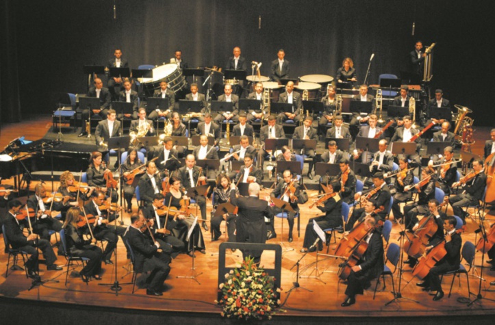 Abdessamad El Azrak et Victoria El Asbat enchantent le public casablancais Abdessamad El Azrak et Victoria El Asbat enchantent le public casablancais