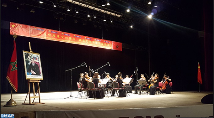 L'Orchestre symphonique de Qingdao enchante le public d'un florilège de partitions maroco-chinoises