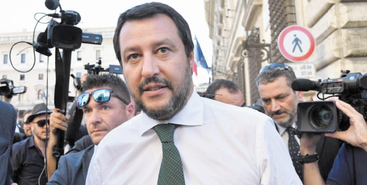 Salvini menace de fermer les aéroports italiens aux migrants venant d'Allemagne Salvini menace de fermer les aéroports italiens aux migrants venant d'Allemagne