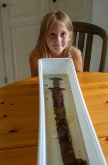 Insolite : Epée millénaire Insolite : Epée millénaire