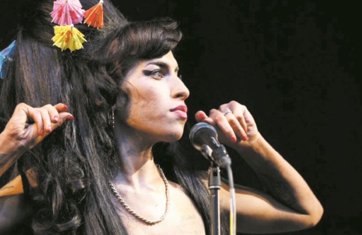 La tournée mondiale en hologramme d’Amy Winehouse