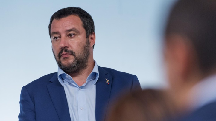 Salvini envoie des policiers à la frontière française Salvini envoie des policiers à la frontière française