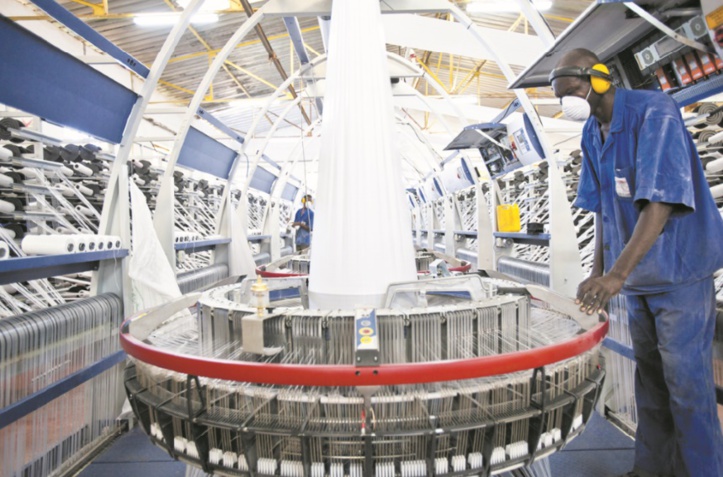 Les trois voies de l’industrialisation en Afrique Les trois voies de l’industrialisation en Afrique