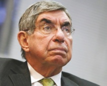 Insolite : Un Prix Nobel pour surveiller les épreuves du bac Insolite : Un Prix Nobel pour surveiller les épreuves du bac