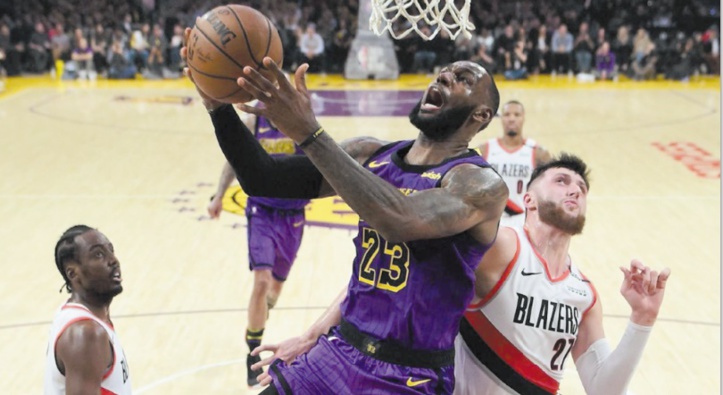 LeBron James toujours plus haut