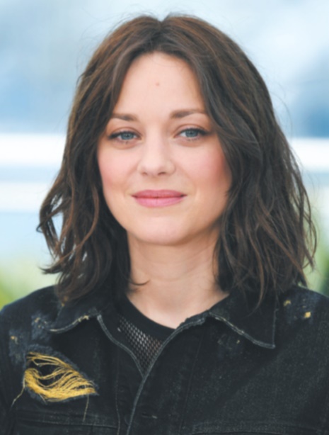 Ces stars qui disent NON à la chirurgie esthétique !   Marion Cotillard