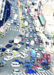 La wilaya se substitue à la mairie et lance une nouvelle enquête sur le transport : Le déplacement de compétences à Casablanca La wilaya se substitue à la mairie et lance une nouvelle enquête sur le transport : Le déplacement de compétences à Casablanca
