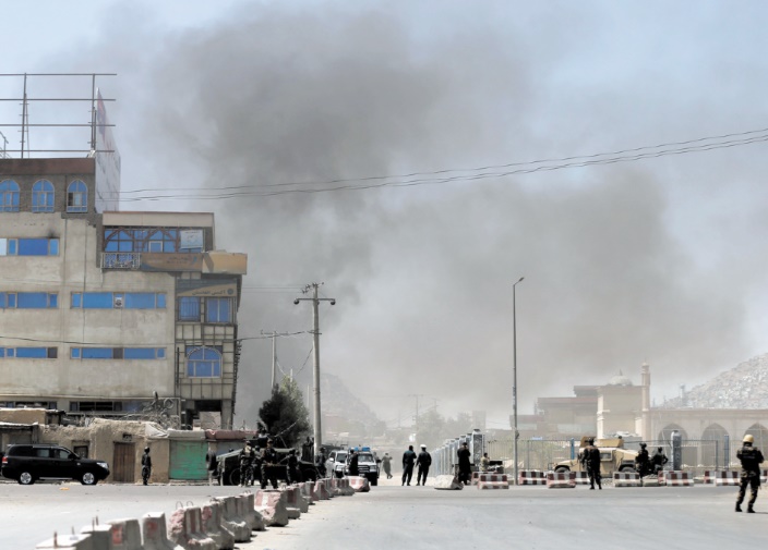 Une dizaine de morts dans une attaque des talibans à Kaboul Une dizaine de morts dans une attaque des talibans à Kaboul