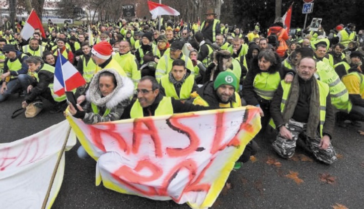 Des appels aux "gilets jaunes" à ne pas manifester samedi Des appels aux "gilets jaunes" à ne pas manifester samedi