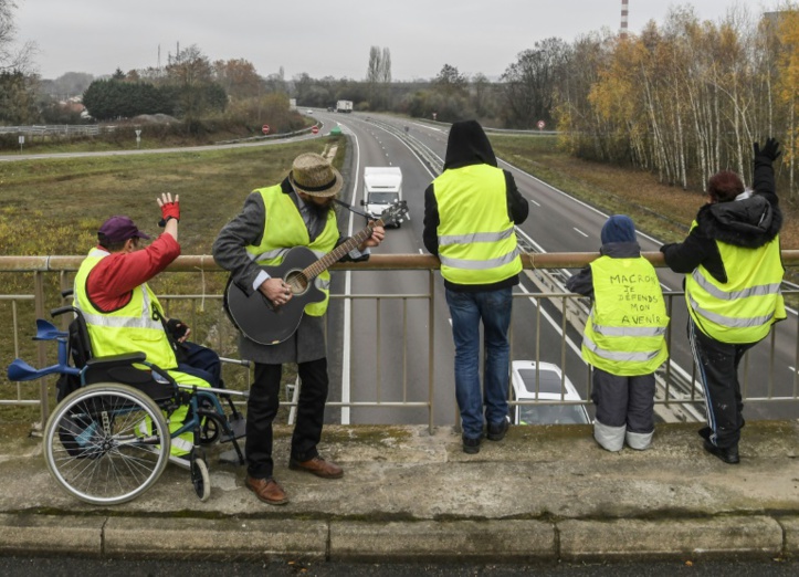 Les“gilets jaunes” en jaune pâle Les“gilets jaunes” en jaune pâle