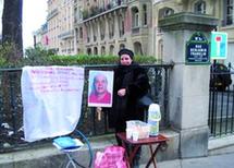 Après neuf ans de combat, elle a obtenu gain de cause : Une femme courage gagne son procès contre le tortionnaire de son mari Après neuf ans de combat, elle a obtenu gain de cause : Une femme courage gagne son procès contre le tortionnaire de son mari