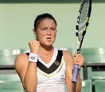 Les joueuses marocaines poussées vers la sortie en double : Dinara Safina vivement attendue sur les courts du Royal Club de Fès Les joueuses marocaines poussées vers la sortie en double : Dinara Safina vivement attendue sur les courts du Royal Club de Fès