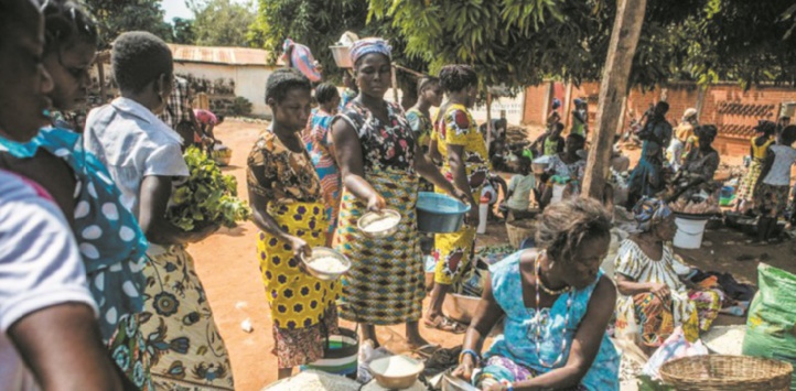 Au marché de Togoville, le troc est roi, pas l'argent Au marché de Togoville, le troc est roi, pas l'argent