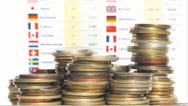 Le déficit commercial poursuit son creusement Le déficit commercial poursuit son creusement