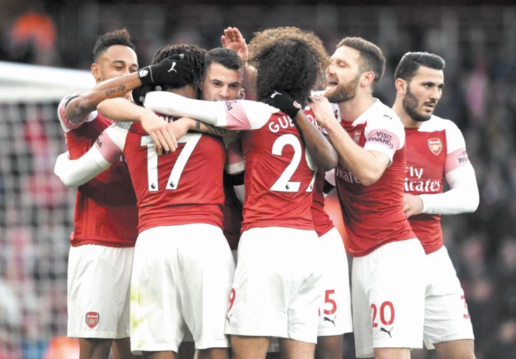 Arsenal et Tottenham se rassurent avant le choc City-Liverpool Arsenal et Tottenham se rassurent avant le choc City-Liverpool