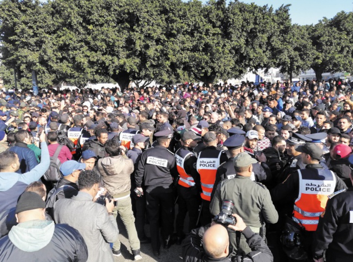 Sit-in contre la facturation électronique