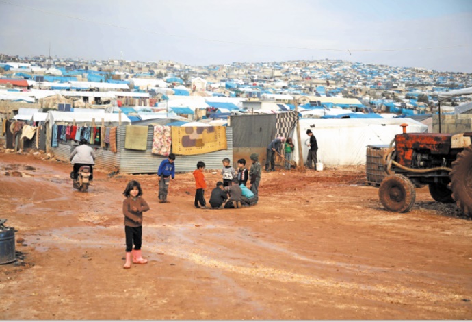 15 enfants déplacés sont morts en raison du froid hivernal en Syrie 15 enfants déplacés sont morts en raison du froid hivernal en Syrie