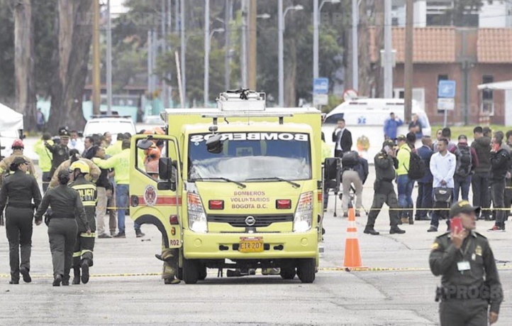 21 morts dans un attentat contre l'école de police à Bogota