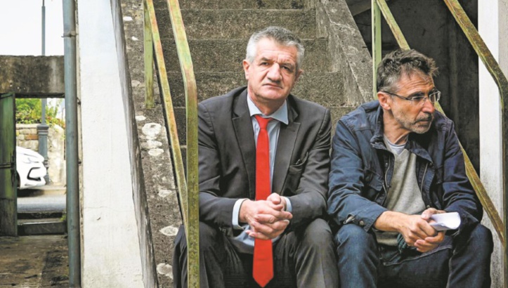 “Un berger et deux perchés à l'Elysée”, un drôle de documentaire sur un inclassable de la politique