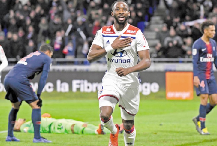 A Lyon, Paris retombe sur Terre A Lyon, Paris retombe sur Terre