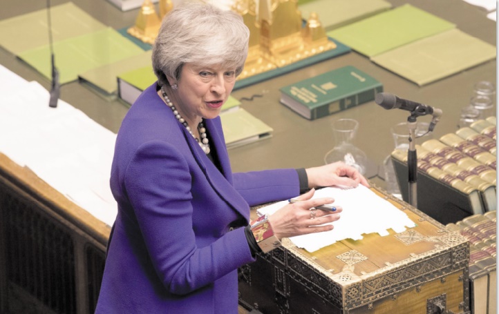 Theresa May reste "déterminée" à mettre en œuvre le Brexit dans les temps Theresa May reste "déterminée" à mettre en œuvre le Brexit dans les temps