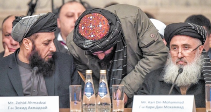 Les talibans méprisent le gouvernement afghan et imposent leur tempo diplomatique Les talibans méprisent le gouvernement afghan et imposent leur tempo diplomatique