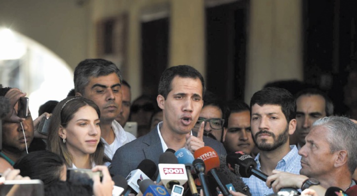 Guaido interpelle l'armée : Bloquer l'aide est un crime contre l'humanité