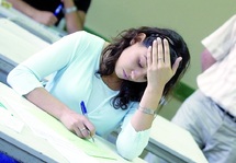 Les vacances scolaires mises à mal par les examens : Bac, c’est parti ! Les vacances scolaires mises à mal par les examens : Bac, c’est parti !
