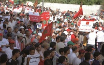 Plus d'un million de Marocains marchent pour le “oui” : Succès populaire des meetings de l’USFP Plus d'un million de Marocains marchent pour le “oui” : Succès populaire des meetings de l’USFP