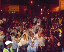 Laâyoune : Le projet de révision de la Constitution continue de mobiliser les foules Laâyoune : Le projet de révision de la Constitution continue de mobiliser les foules