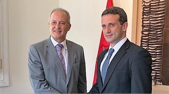 L'ambassadeur du Maroc à Lima Youssef Balla et Calos Scull, représentant diplomatique de Juan Guaidó.