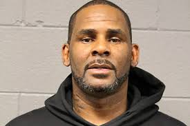 Accusé d'abus sexuels, R. Kelly libérable sous caution Accusé d'abus sexuels, R. Kelly libérable sous caution