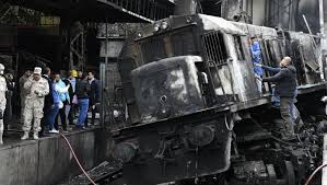 Au moins 20 morts dans un accident en gare du Caire Au moins 20 morts dans un accident en gare du Caire