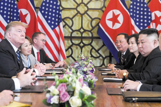 Trump et Kim se séparent à Hanoï sur un échec