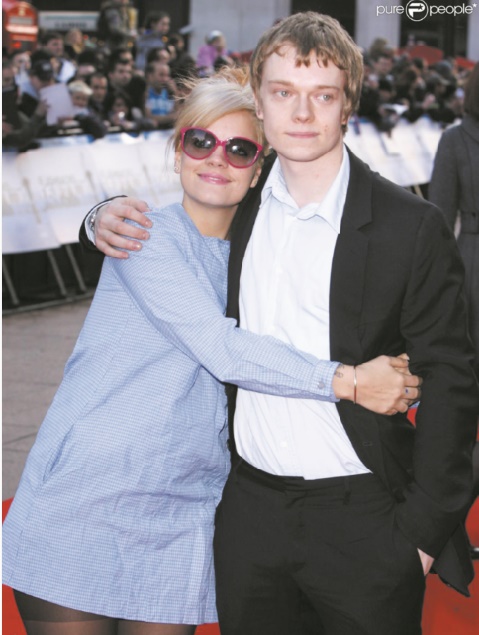 Les infos insolites des stars : Le frère de Lily Allen Les infos insolites des stars : Le frère de Lily Allen