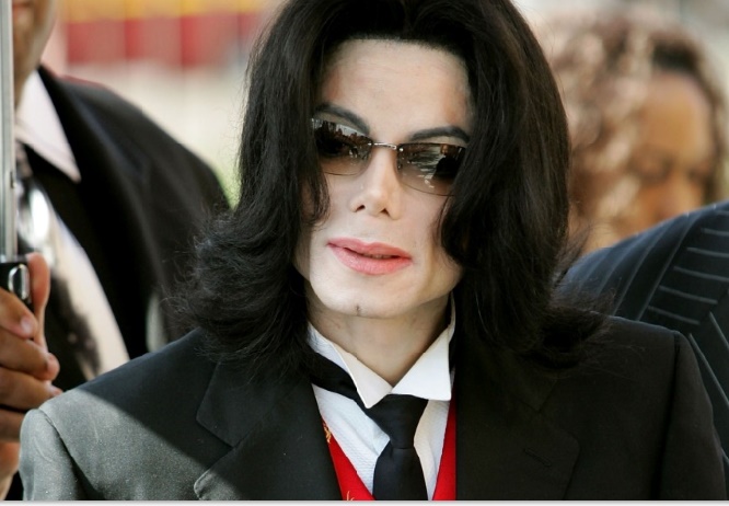 Les héritiers de Michael Jackson réclament 100 millions de dollars à HBO