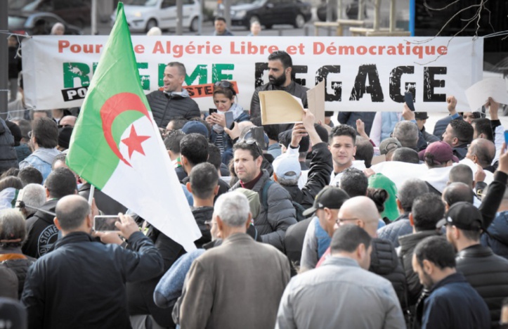 Bouteflika candidat à un 5ème mandat qu'il promet d'abréger Bouteflika candidat à un 5ème mandat qu'il promet d'abréger