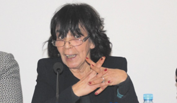 Khadouj Slassi, secrétaire naitonale de l’OSFI. Khadouj Slassi, secrétaire naitonale de l’OSFI.