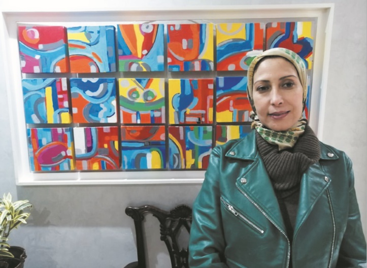 Mouna Benslimane plus que jamais portée sur des thématiques abstraites Mouna Benslimane plus que jamais portée sur des thématiques abstraites